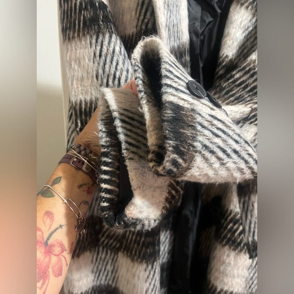 Nine West Women's Black/Brown and White Plaid Coat - Picture 6 of 15